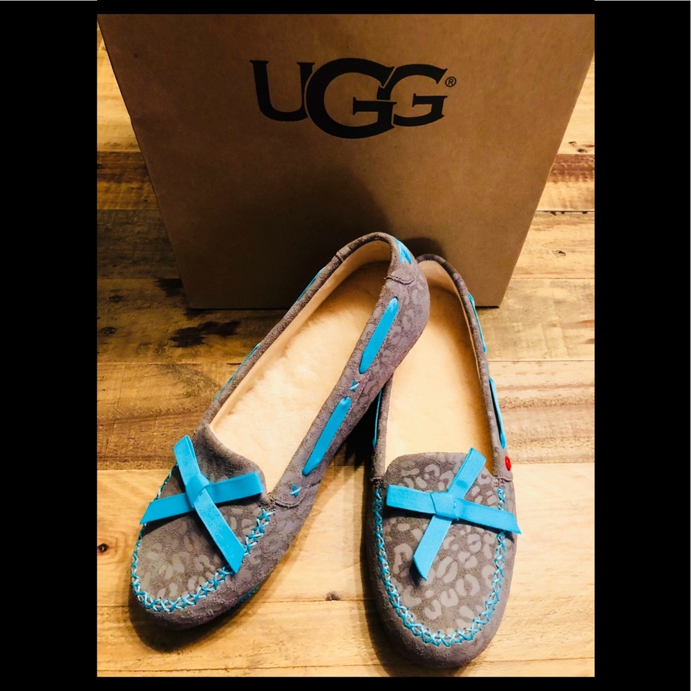 💃🏽SOLD💃🏽  I ❤️ UGG - UGG Moccasins/Slippers